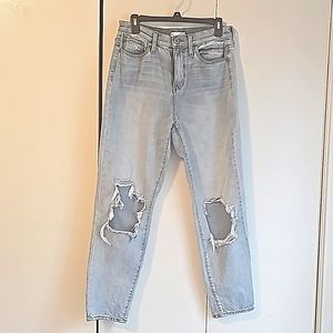 So high rise Mom Jean